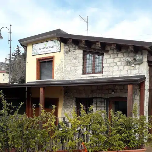 JurassicPub Pietraroja